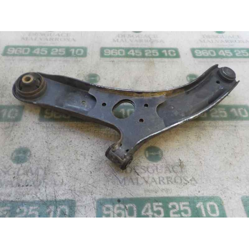 Recambio de brazo suspension inferior delantero derecho para kia rio (yb) 1.2 cat referencia OEM IAM 545011W000  