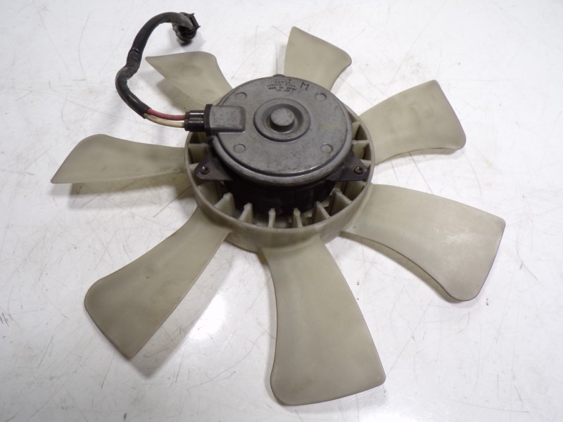 Recambio de electroventilador para mazda cx-7 (er) 2.2 turbodiesel cat referencia OEM IAM R2BA15150A 1580002281 