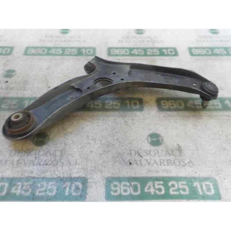Recambio de brazo suspension inferior delantero izquierdo para kia rio (yb) 1.2 cat referencia OEM IAM 545001W000  