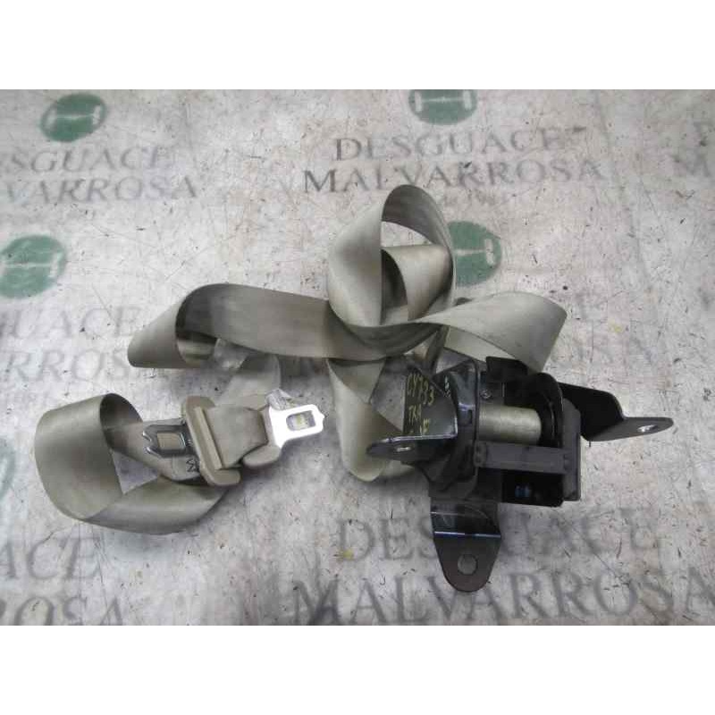 Recambio de cinturon seguridad trasero central para ssangyong rodius 2.7 turbodiesel cat referencia OEM IAM   