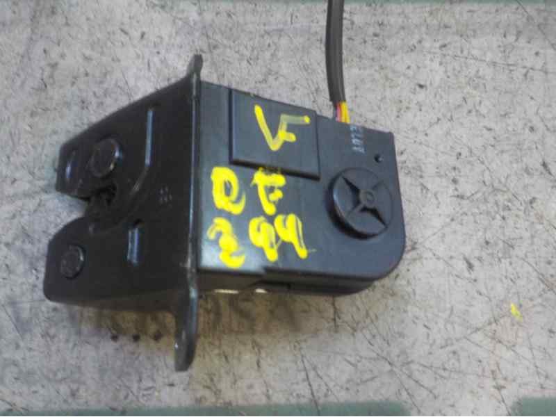 Recambio de cerradura maletero / porton para kia rio (yb) 1.2 cat referencia OEM IAM 812301W210  