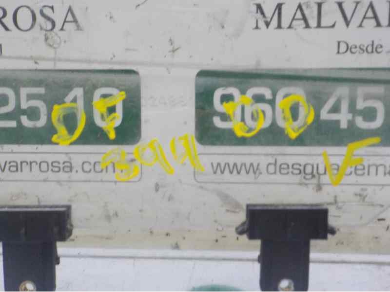 Recambio de cristal puerta delantero derecho para kia rio (yb) 1.2 cat referencia OEM IAM 824211W000  