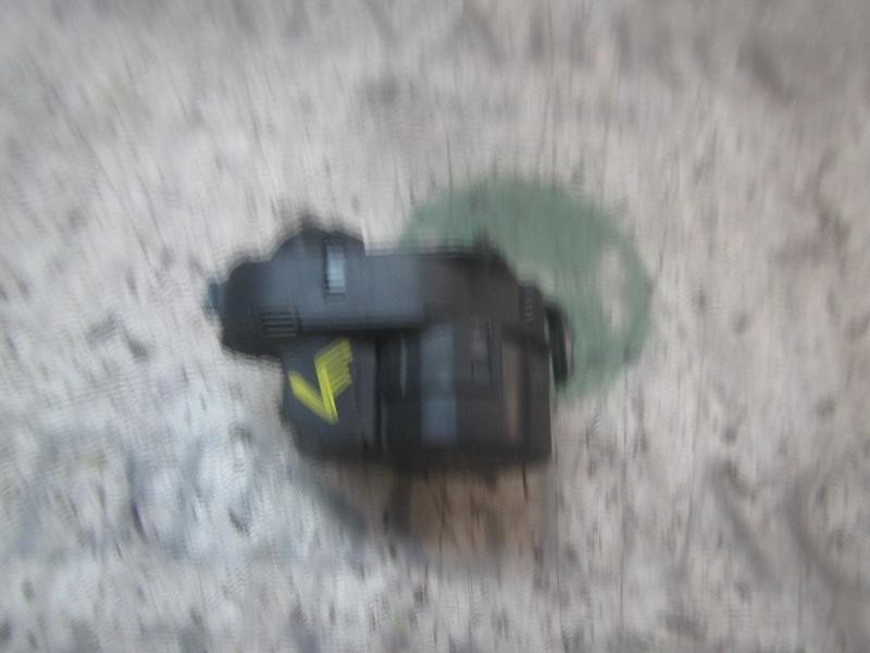 Recambio de motor apertura trampillas climatizador para bmw serie 5 berlina (e60) 525d referencia OEM IAM  69303009 