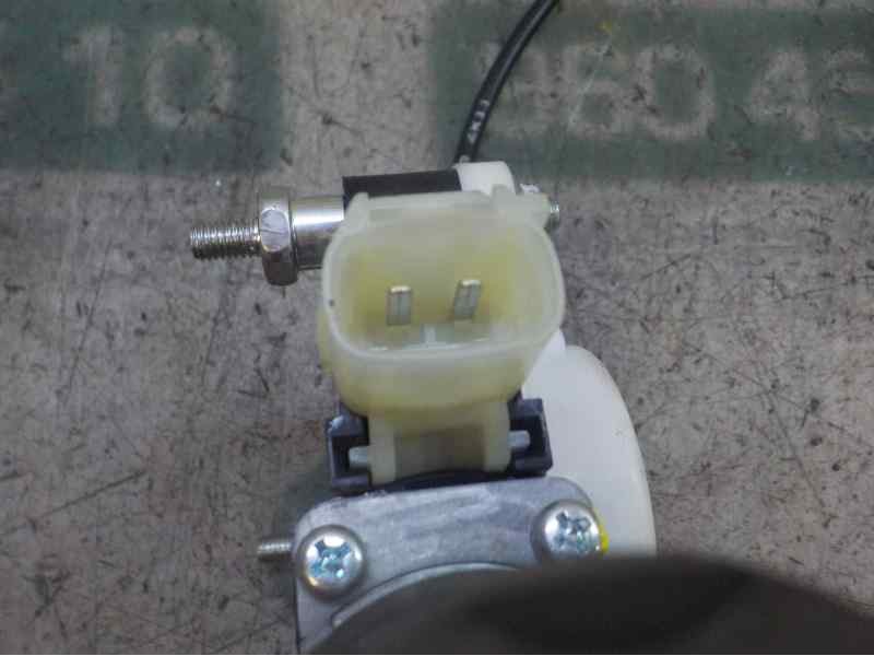 Recambio de elevalunas delantero derecho para kia rio (yb) 1.2 cat referencia OEM IAM 824021W010  