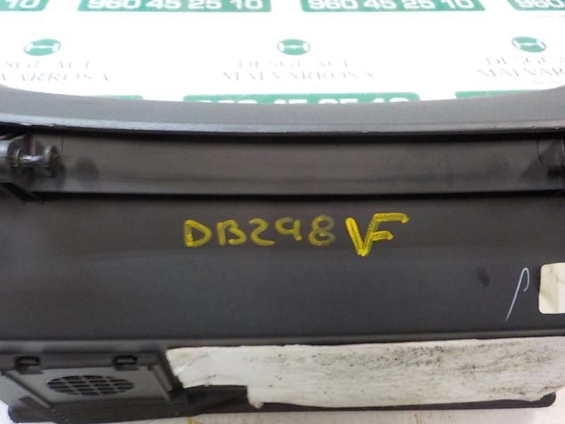 Recambio de guantera para hyundai i30 1.6 crdi cat referencia OEM IAM 845102R011WK  