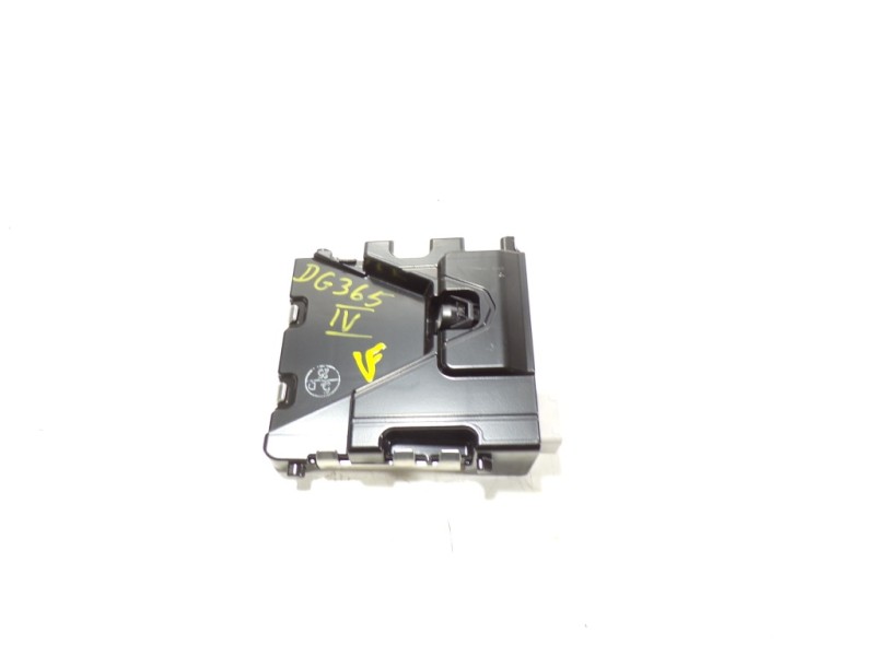 Recambio de modulo electronico para toyota prius+ 1.8 16v (híbrido) referencia OEM IAM 8646C47050 8646C47050 0365007893
