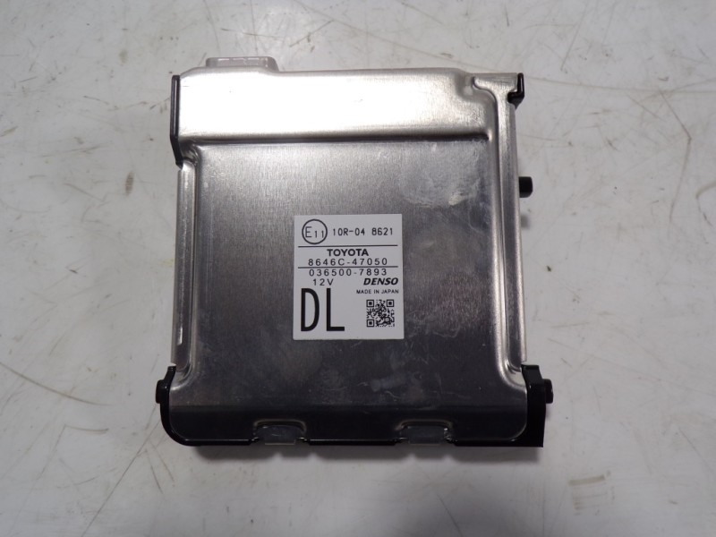 Recambio de modulo electronico para toyota prius+ 1.8 16v (híbrido) referencia OEM IAM 8646C47050 8646C47050 0365007893