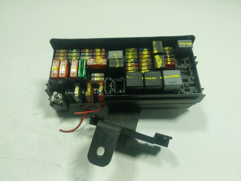 Recambio de caja reles / fusibles para mercedes-benz clase r (w251) 3.0 cdi cat referencia OEM IAM A1645402372 A1645402372 