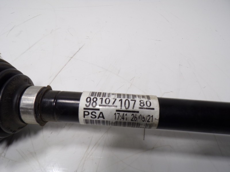 Recambio de transmision derecha para toyota proace city 1.5 dci referencia OEM IAM  9810710780 