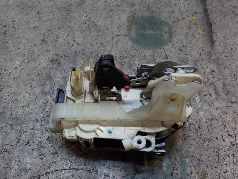 Recambio de cerradura puerta trasera derecha para jeep compass limited 4x4 referencia OEM IAM 4589650AD  