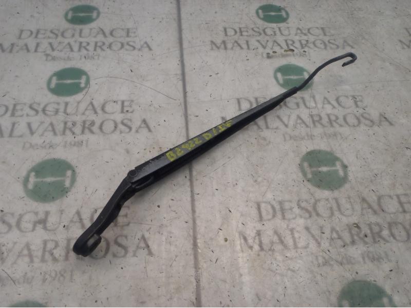 Recambio de brazo limpia delantero izquierdo para nissan primera berlina (p12) acenta referencia OEM IAM   