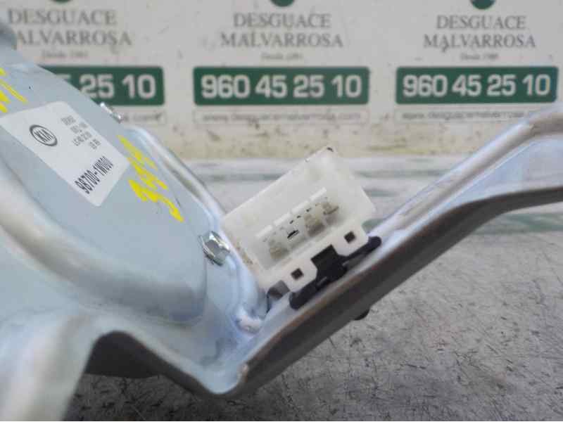Recambio de motor limpia trasero para kia rio (yb) 1.2 cat referencia OEM IAM 987001W000  