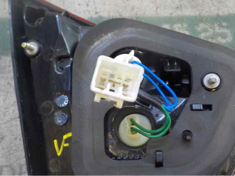 Recambio de piloto trasero derecho interior para kia rio (yb) 1.2 cat referencia OEM IAM 924401W200  