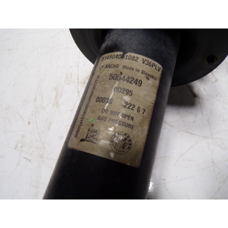 Recambio de amortiguador delantero derecho para alfa romeo giulia (952) 2.2 jtdm cat referencia OEM IAM 50547064 50544249 