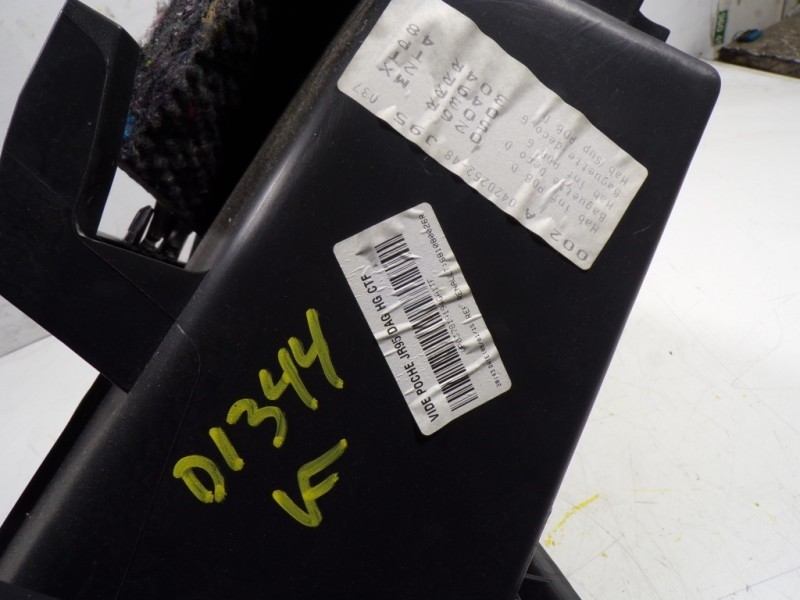 Recambio de guantera para renault scenic iii grand dynamique referencia OEM IAM 681080026R 681080026R A042025248