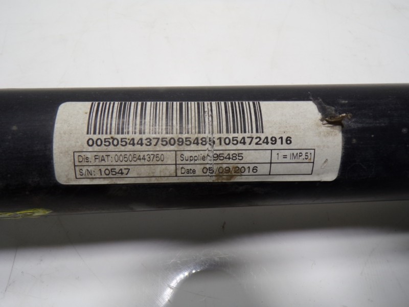 Recambio de amortiguador trasero izquierdo para alfa romeo giulia (952) 2.2 jtdm cat referencia OEM IAM 50544269 0106121161 0106