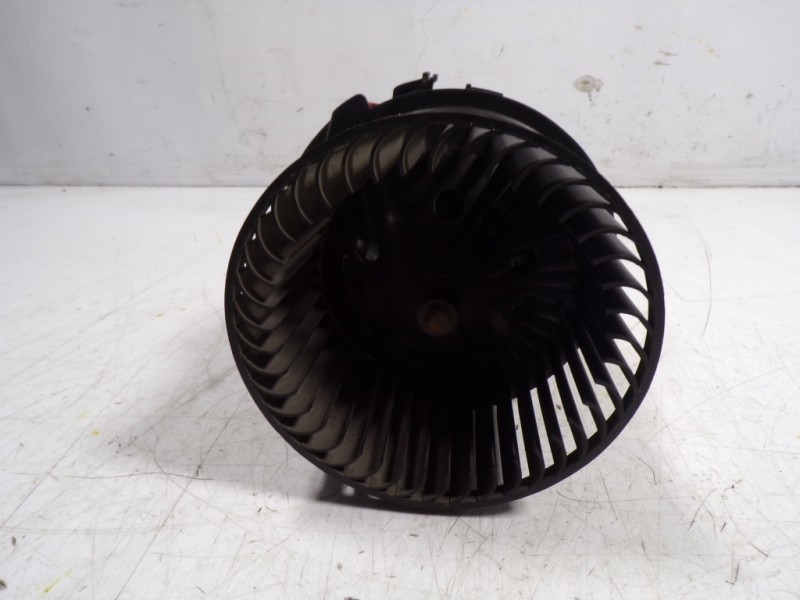 Recambio de motor calefaccion para renault scenic iii grand dynamique referencia OEM IAM 272109961R L09N107042D 40813500536