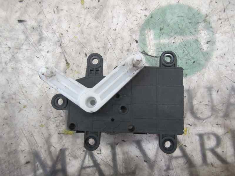 Recambio de motor apertura trampillas climatizador para ssangyong rodius 2.7 turbodiesel cat referencia OEM IAM   