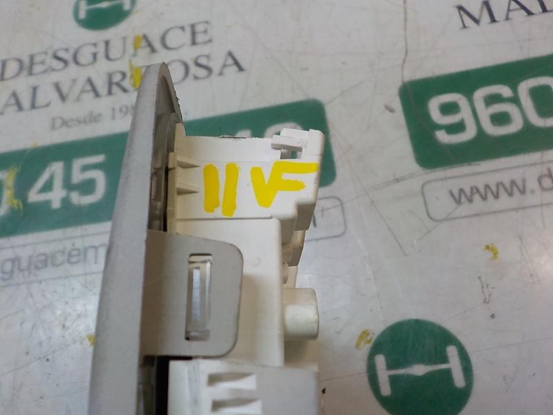 Recambio de piloto interior para citroën c4 lim. 1.6 e-hdi fap referencia OEM IAM 6362AY  