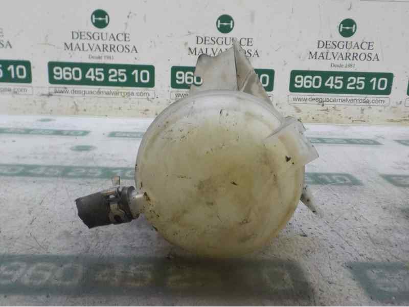 Recambio de deposito expansion para dacia duster 1.5 dci diesel fap cat referencia OEM IAM 7701470460  