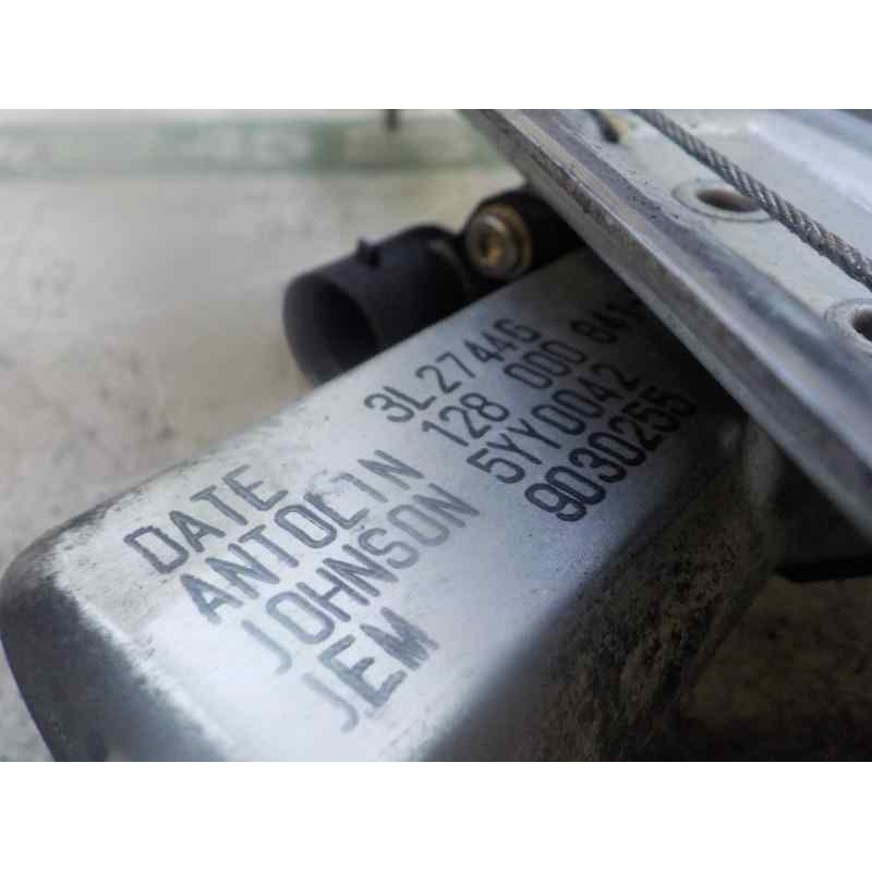 Recambio de elevalunas delantero izquierdo para dacia duster 1.5 dci diesel fap cat referencia OEM IAM 8200733829 3L2744G 