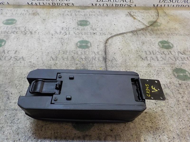 Recambio de apoyabrazos central para jeep compass limited 4x4 referencia OEM IAM 1WN92XDVAA  