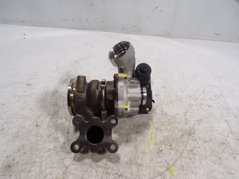 Recambio de turbocompresor para audi a1 sportback (gba) 1.0 tfsi referencia OEM IAM 04C145703 04C145703 725038850