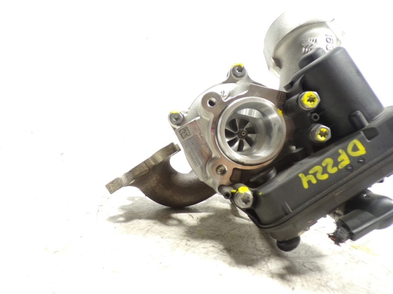 Recambio de turbocompresor para audi a1 sportback (gba) 1.0 tfsi referencia OEM IAM 04C145703 04C145703 725038850
