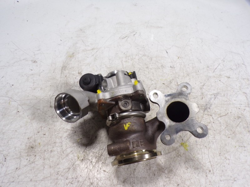 Recambio de turbocompresor para audi a1 sportback (gba) 1.0 tfsi referencia OEM IAM 04C145703 04C145703 725038850