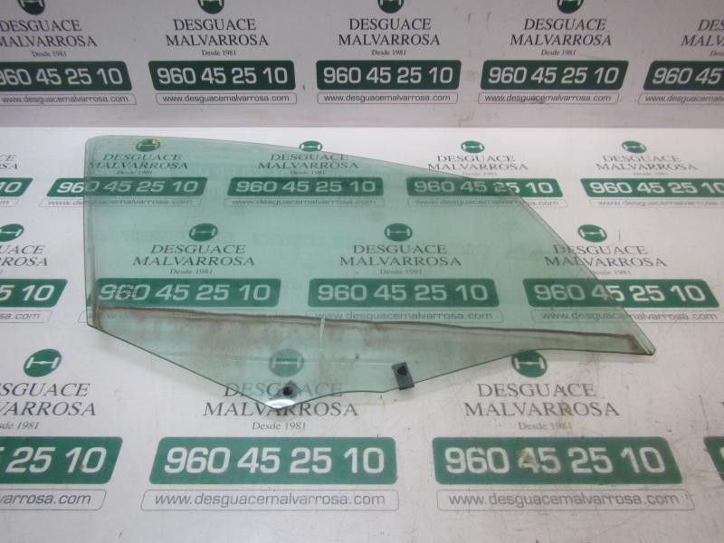 Recambio de cristal puerta delantero derecho para peugeot 308 1.6 16v hdi referencia OEM IAM 9202K5  