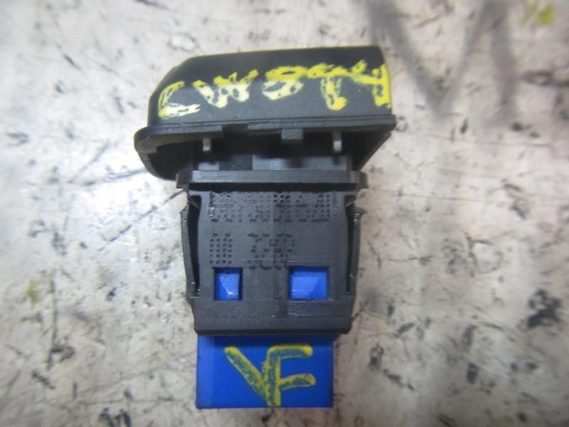 Recambio de warning para peugeot 208 active referencia OEM IAM 96750916ZD 96750916ZD 