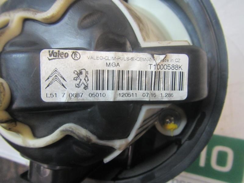 Recambio de motor calefaccion para peugeot 308 1.6 16v hdi referencia OEM IAM 6441Z7  