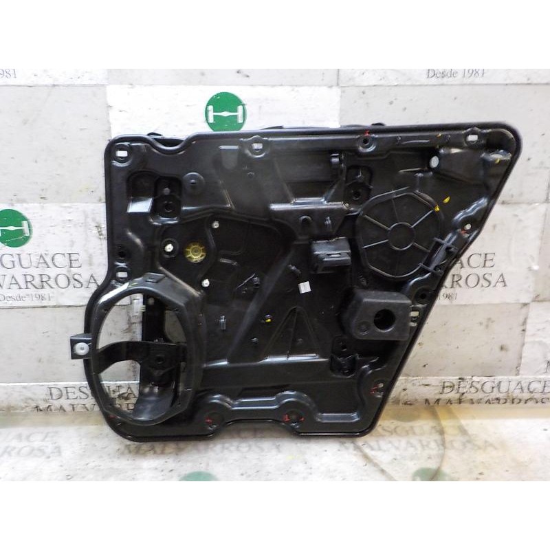 Recambio de elevalunas trasero derecho para dodge journey 2.0 16v crd cat referencia OEM IAM   