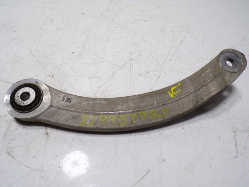 Recambio de brazo suspension superior trasero derecho para alfa romeo giulia (952) 2.2 jtdm cat referencia OEM IAM 670161062  