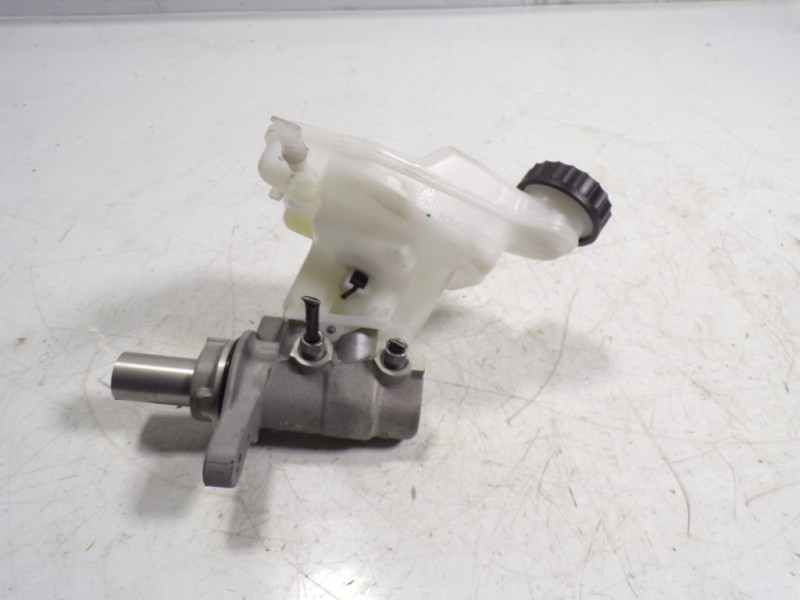 Recambio de bomba freno para toyota proace city 1.5 dci referencia OEM IAM   