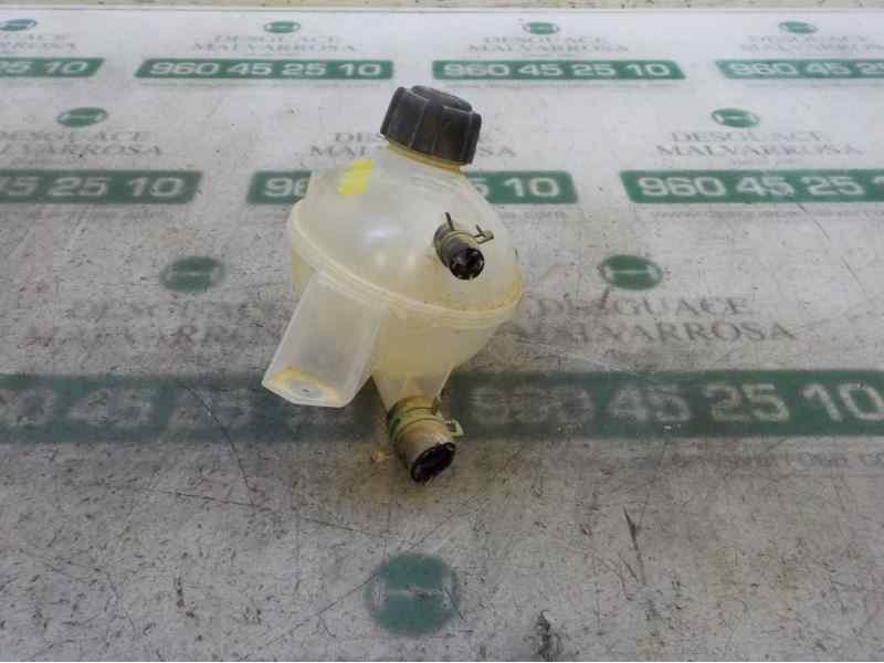 Recambio de deposito expansion para dacia dokker 1.5 dci diesel fap cat referencia OEM IAM 217104354R 217107259R 