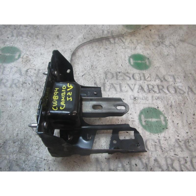 Recambio de soporte cambio para peugeot 208 active referencia OEM IAM 9676570880  