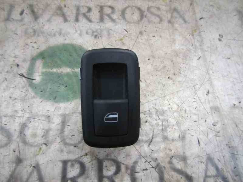 Recambio de mando elevalunas trasero derecho para dodge journey 2.0 16v crd cat referencia OEM IAM   
