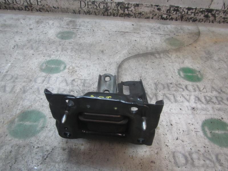 Recambio de soporte cambio para peugeot 208 active referencia OEM IAM 9676570880  