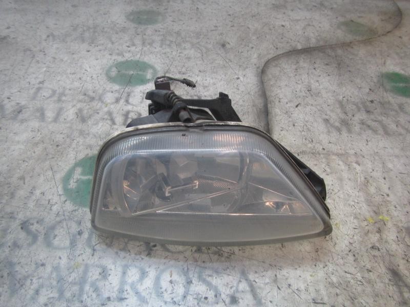 Recambio de faro antiniebla izquierdo para ford focus berlina (cak) trend referencia OEM IAM   