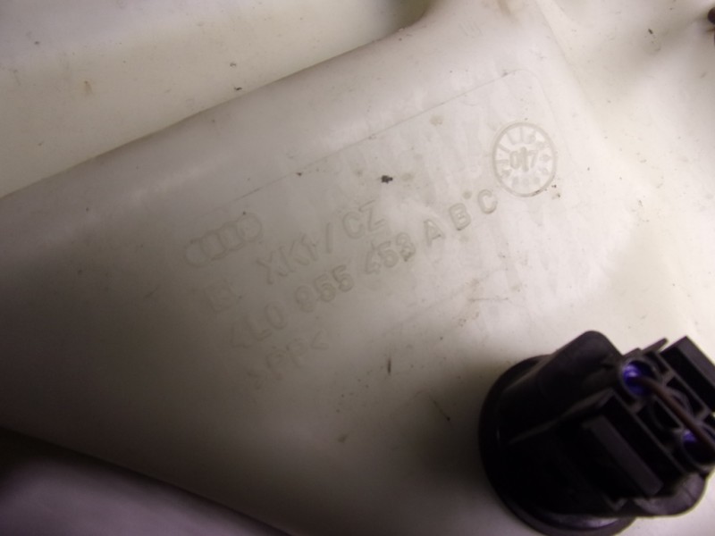 Recambio de deposito limpia para audi q7 (4l) 3.0 v6 24v tdi referencia OEM IAM 4L0955453  