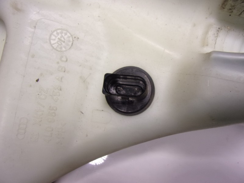 Recambio de deposito limpia para audi q7 (4l) 3.0 v6 24v tdi referencia OEM IAM 4L0955453  