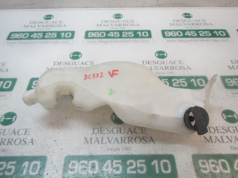 Recambio de deposito limpia para dacia dokker express ambiance referencia OEM IAM 289100404R  