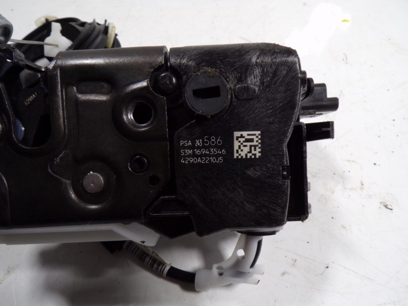 Recambio de cerradura puerta trasera izquierda para toyota proace city 1.5 dci referencia OEM IAM  243586 