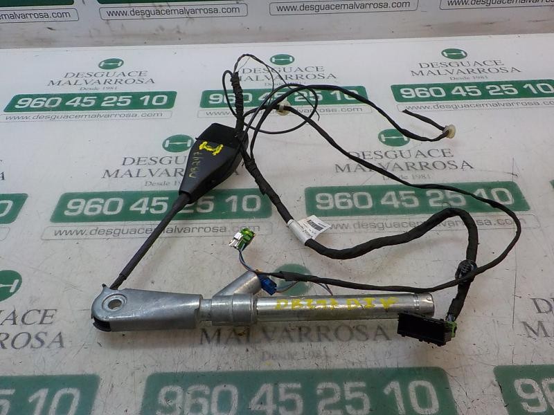 Recambio de pretensor airbag derecho para renault scenic ii 1.5 dci diesel referencia OEM IAM   