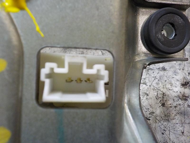 Recambio de motor limpia trasero para dodge caliber 2.0 16v crd cat referencia OEM IAM 5116146AE  