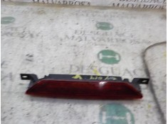 Recambio de piloto trasero central para dodge caliber 2.0 16v crd cat referencia OEM IAM 5303754AC  