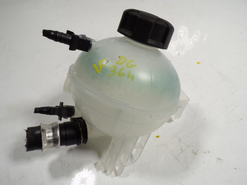 Recambio de deposito expansion para toyota proace city 1.5 dci referencia OEM IAM   