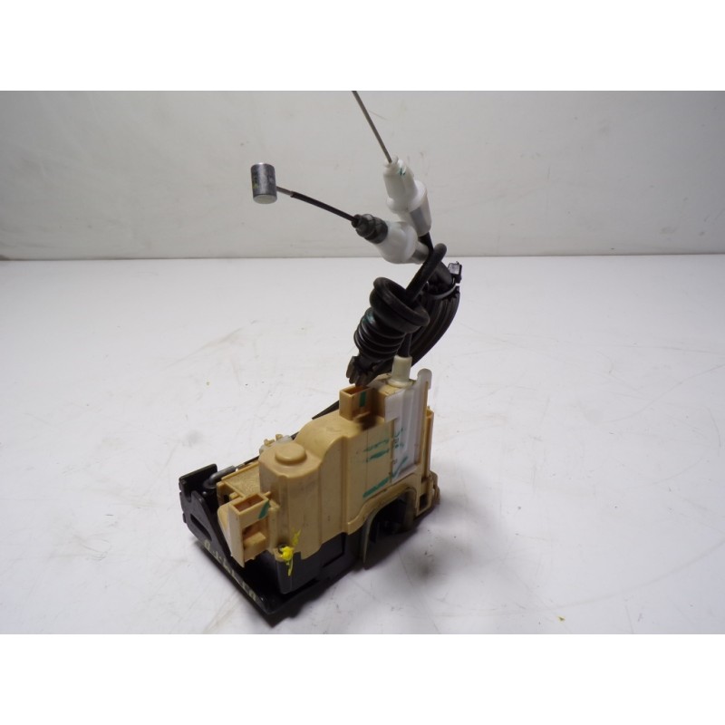 Recambio de cerradura puerta trasera derecha para alfa romeo giulia (952) 2.2 jtdm cat referencia OEM IAM 50536547 50536547 