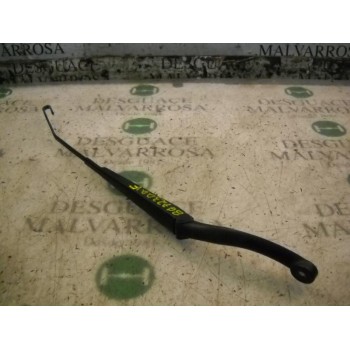 BRAZO LIMPIA DELANTERO DERECHO 